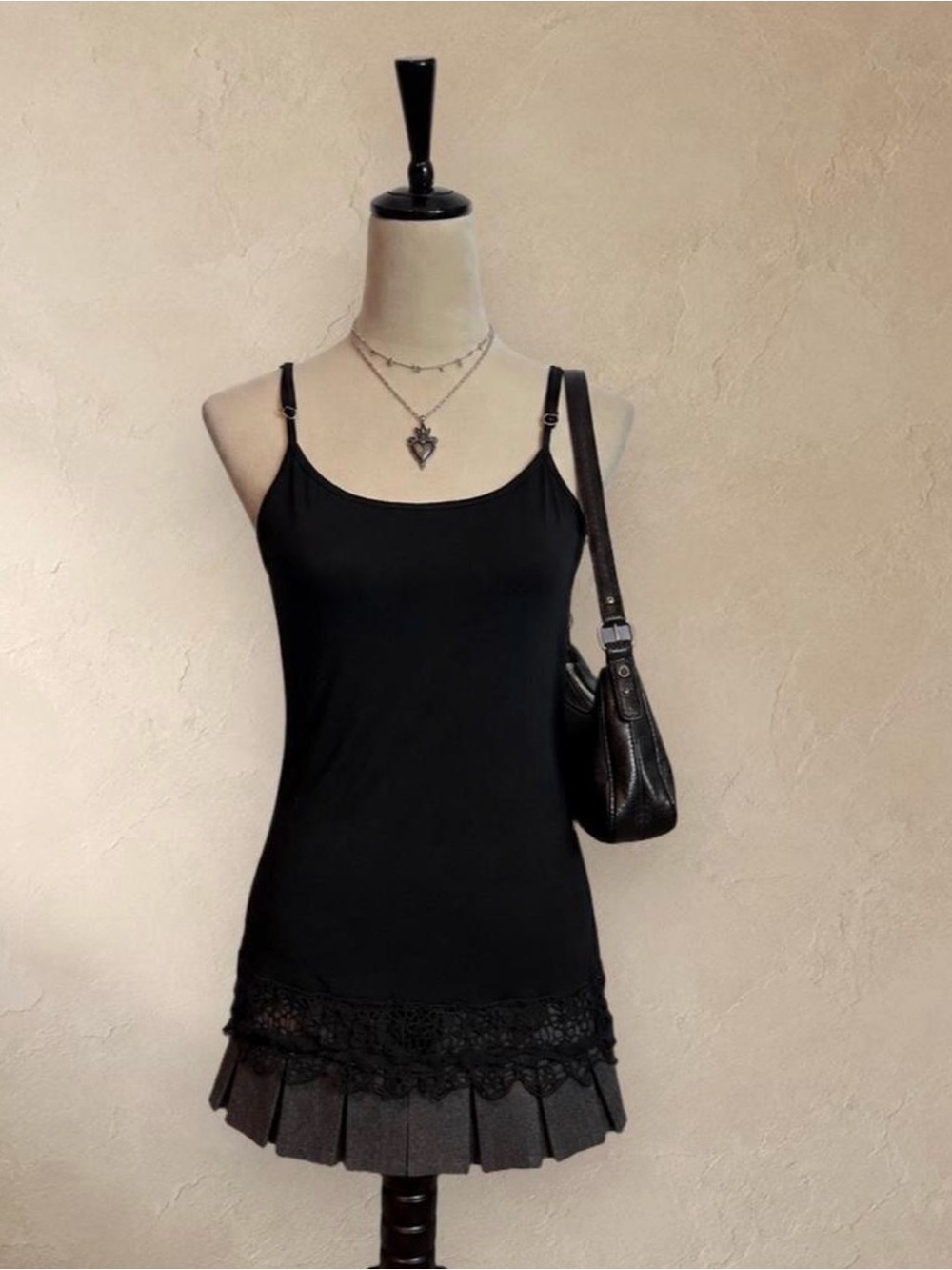 Monoreno Black Lace-Hem Camisole Dress